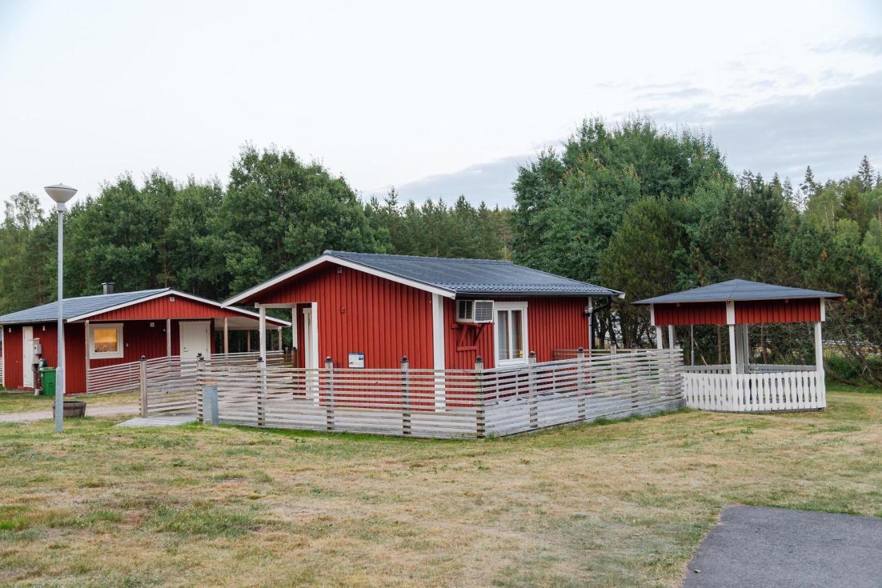Maja Camping Hotel Gislaved Bagian luar foto